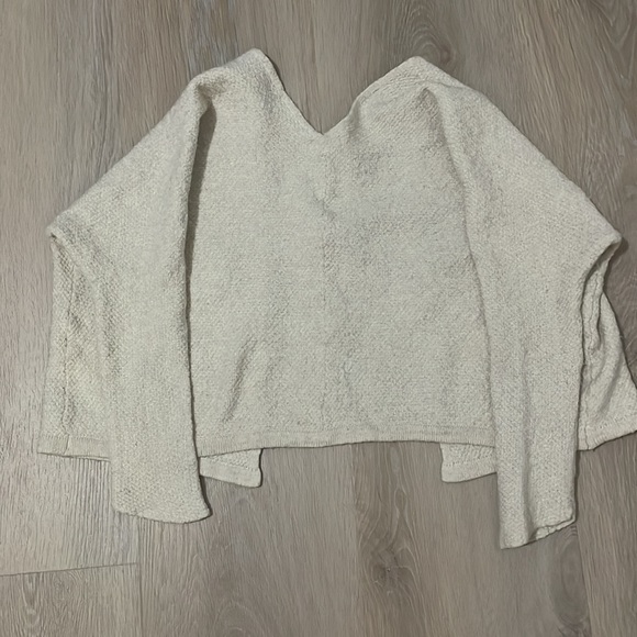 Brandy Melville Cropped Open cream Front Cardigan - Picture 4 of 4